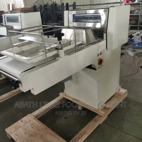 Bread Moulder