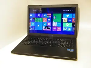 Laptop Asus 4GB Intel HDD+SSD 320GB