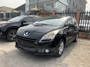 Peugeot 5008 2.0 HDi Active 2014 Black