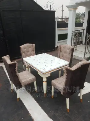 A 4-Man Dining