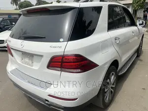 Mercedes-Benz GLE-Class GLE 350d 4MATIC 2017 Off white