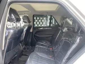 Mercedes-Benz GLE-Class GLE 350d 4MATIC 2017 Off white