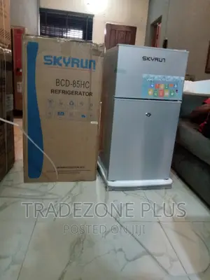 Skyrun Refrigerator 70litre Double Door BCD-85HC
