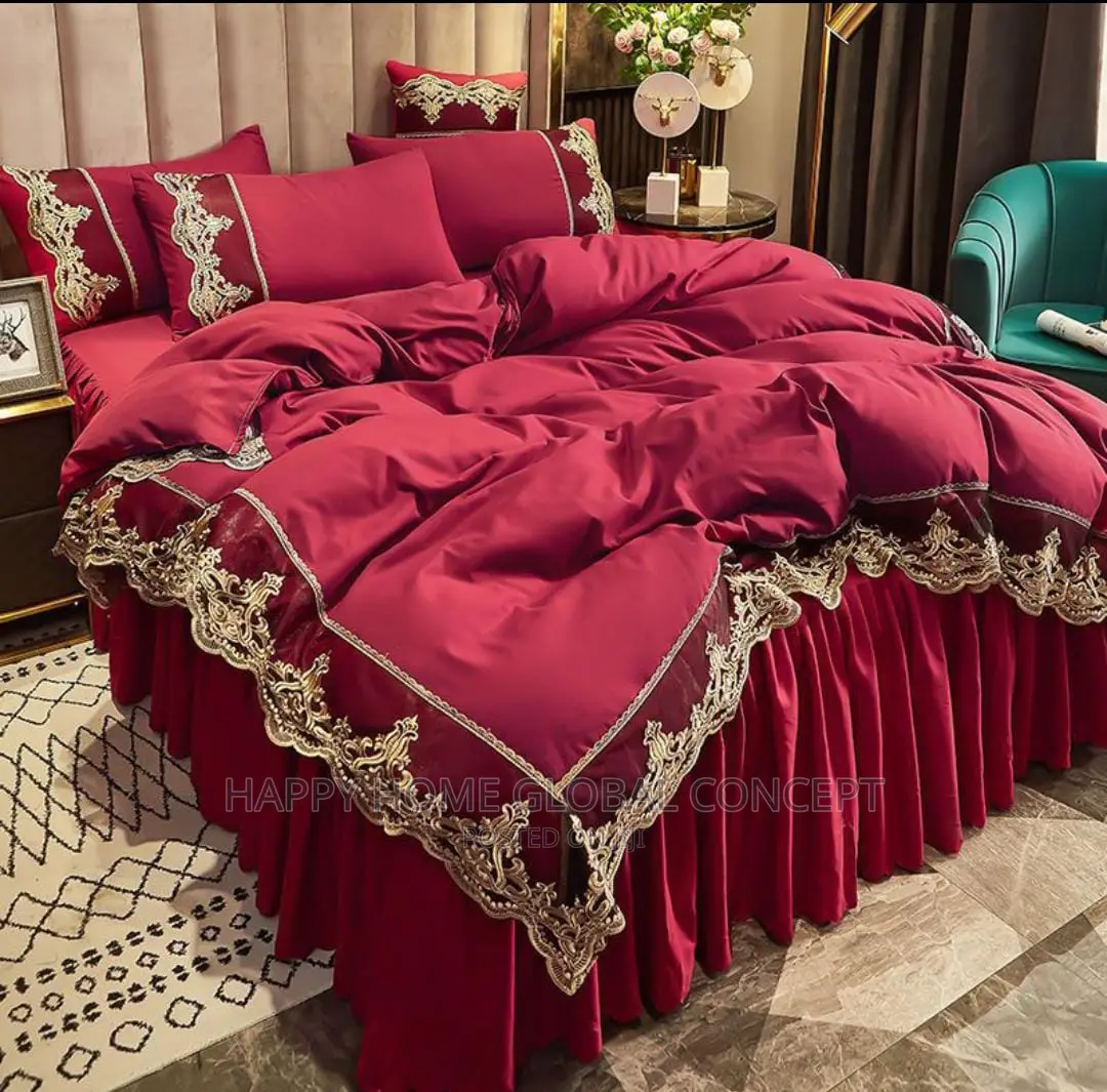 Imported Duvet + Bedspread +4 Pillow Covers(6by7)