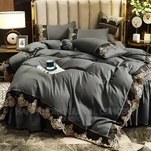Imported Duvet + Bedspread +4 Pillow Covers(6by7)