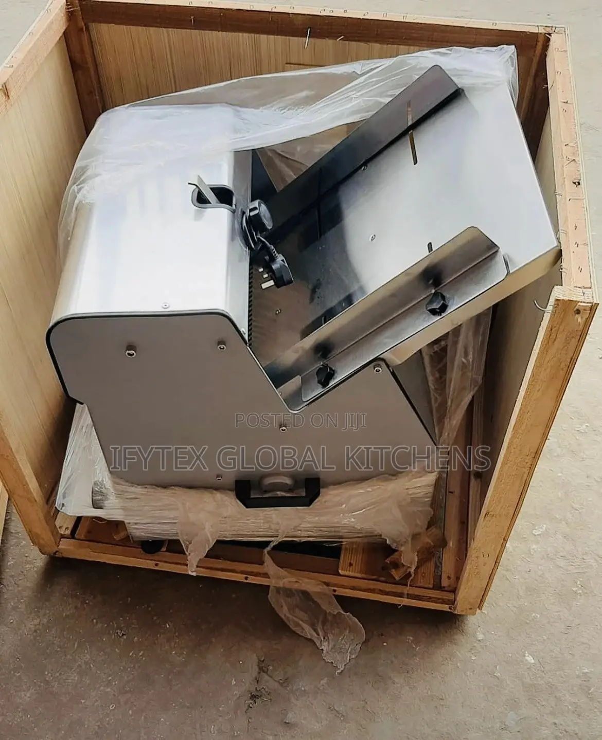 Industrial Bread Slicer