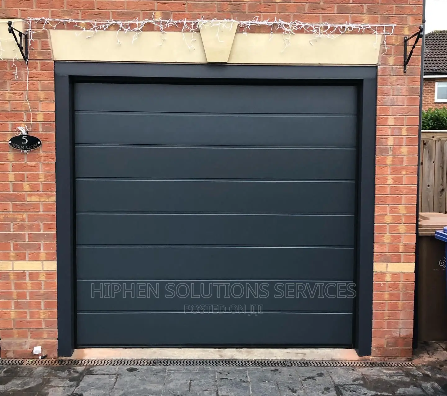 Automatic Sectional Overhead Sandwich Garage Door