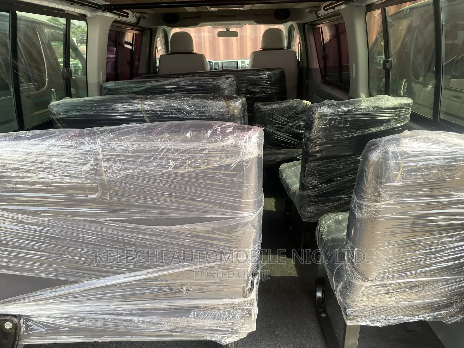 Toyota HiAce 2012 White