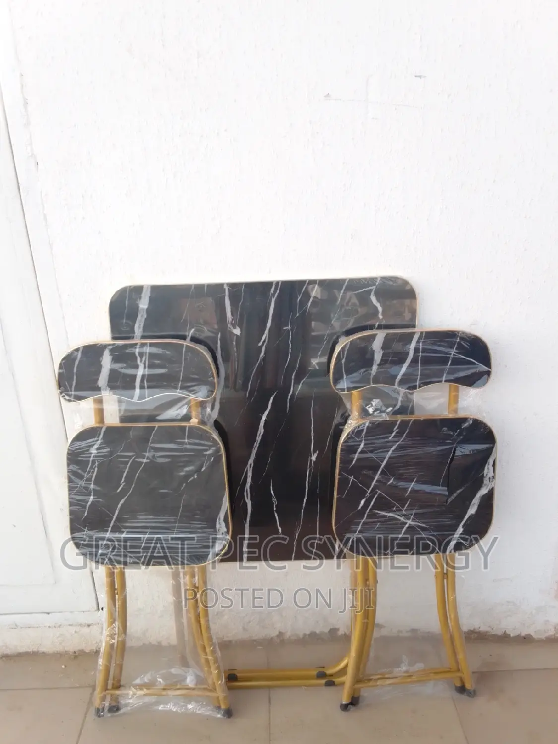 Laptop Table and Chairs