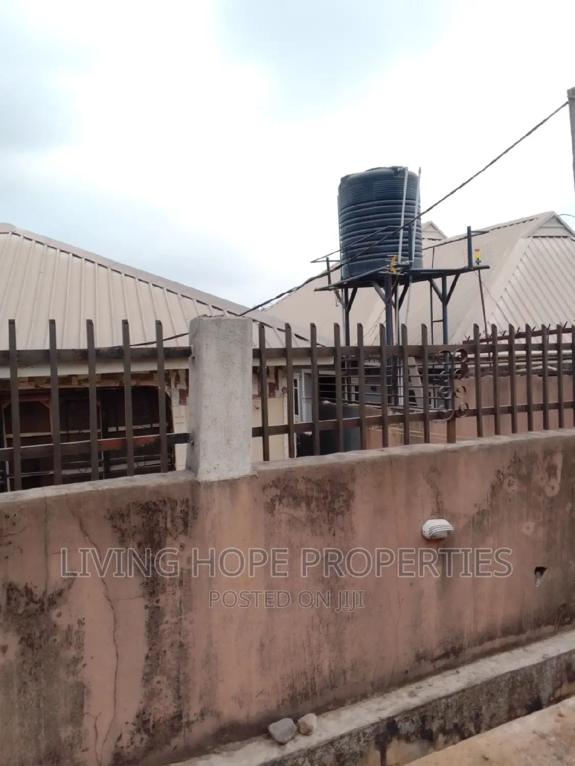 Furnished 2bdrm Block of Flats in Makogi, Obafemi-Owode for sale