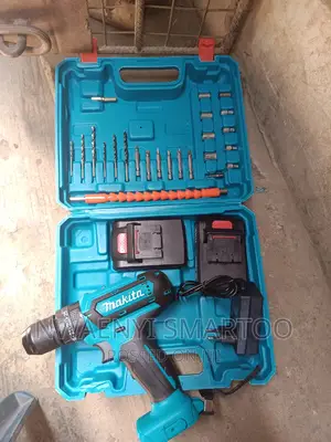 Double Battery Iron Head Drilling Machine