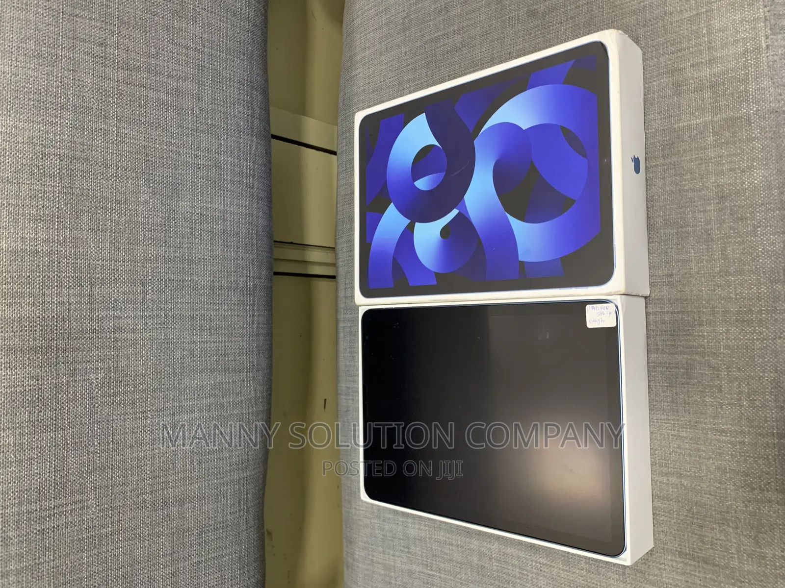 Apple iPad Air (2022) 64 GB Blue