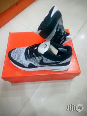 Nike Juggling Sneakers