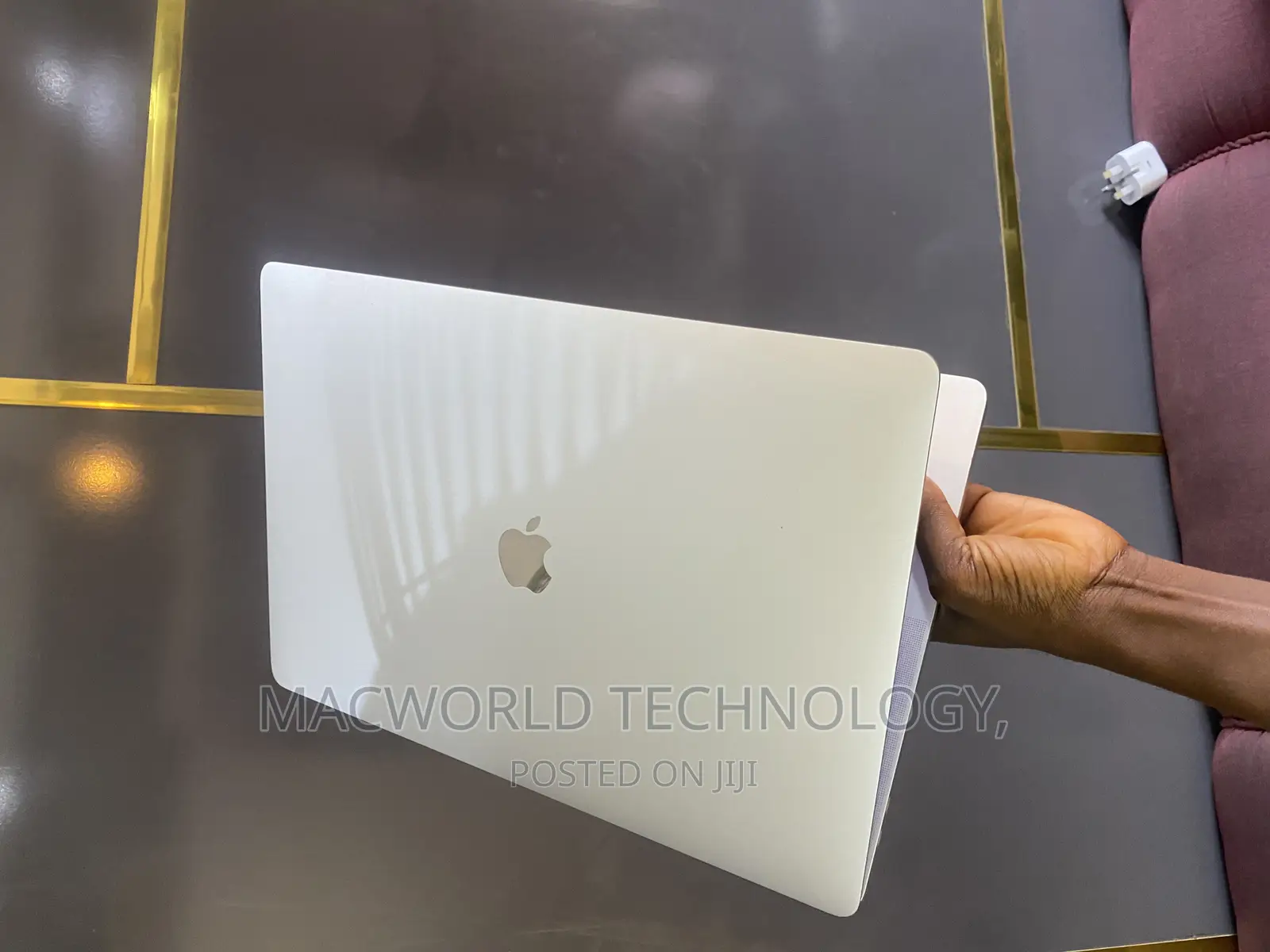 Laptop Apple MacBook Pro 2019 16GB Intel Core I9 SSD 1T