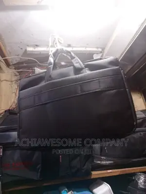 Well Padded Laptop Bag And Water Resistant.