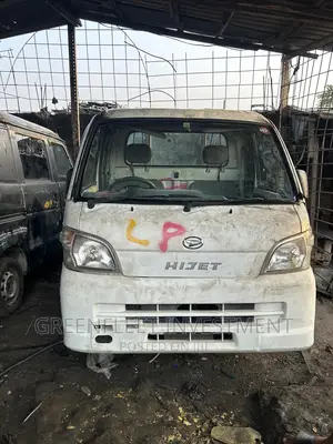 Latest Model Daihatsu Hijet Truck 2013 White