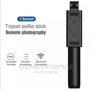 Foldable Bluetooth Remote Selfie Stick With Selfie Light