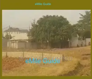 19bdrm Apartment in Emile Guide, Durumi for sale