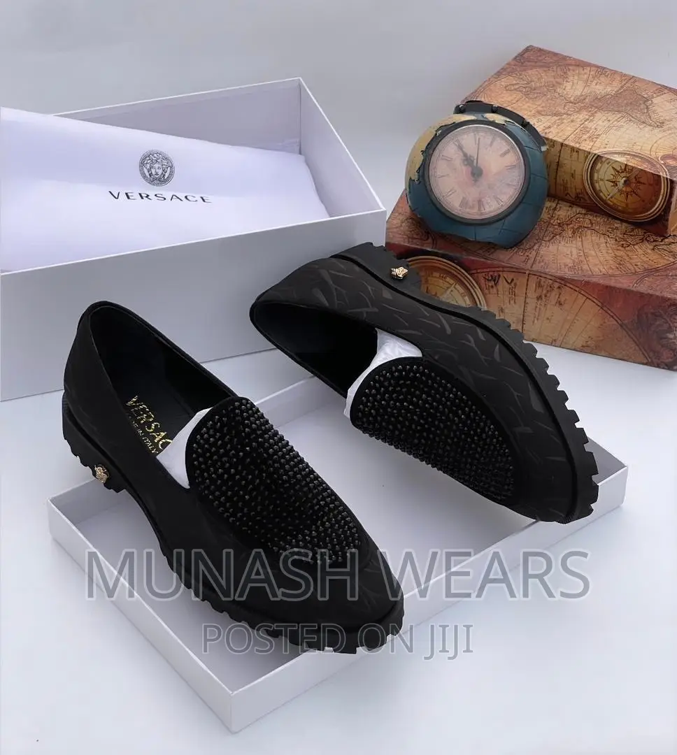 Luxury Versace Shoe for Men