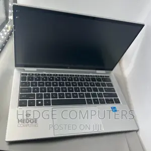 Laptop HP EliteBook 1030 16GB Intel Core I7 SSD 256GB