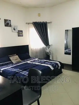 A Large Studio Apartment Within a Serene Environment