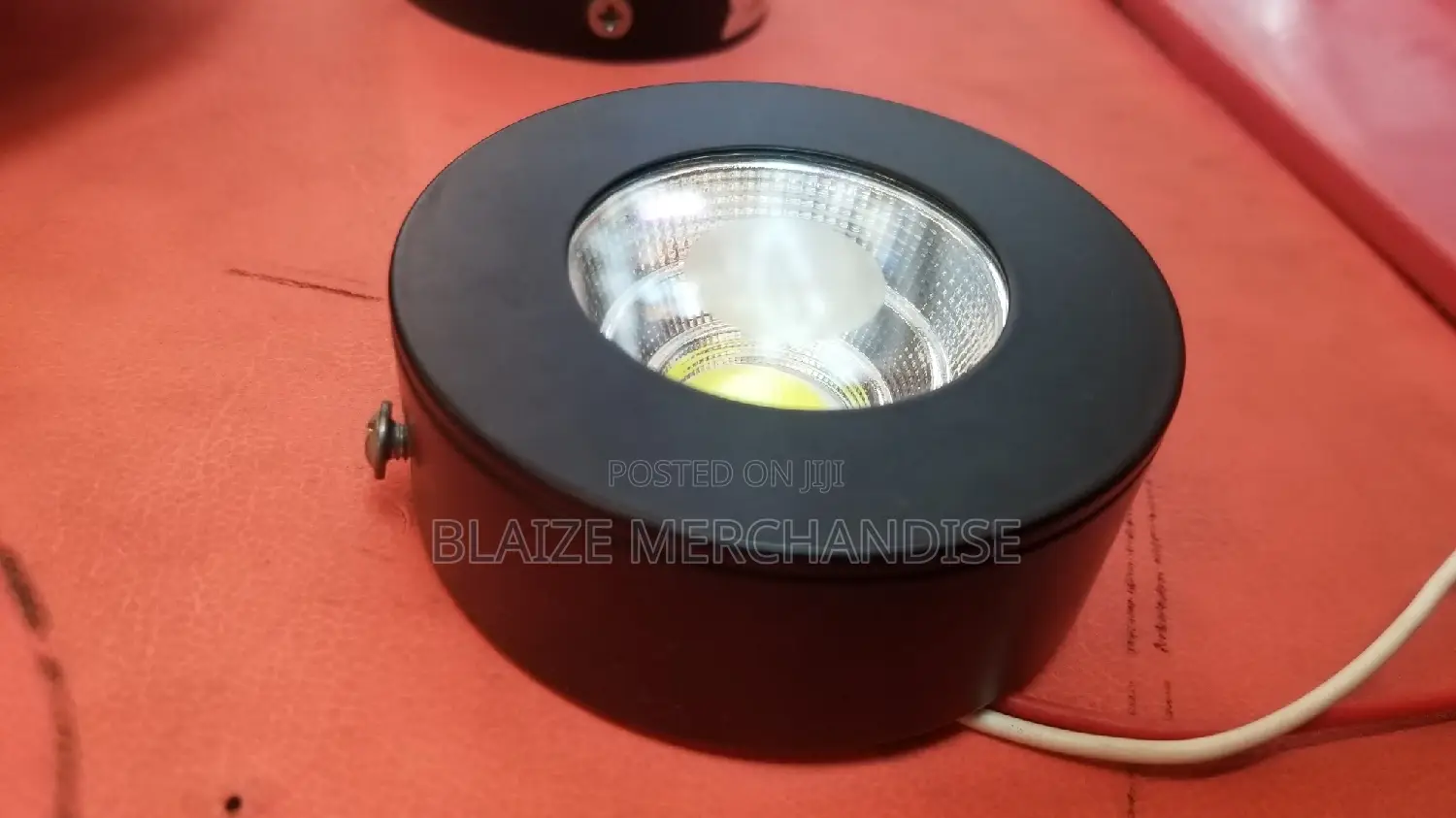 Parafet Light