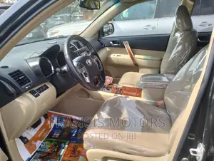 Toyota Highlander 2012 Black