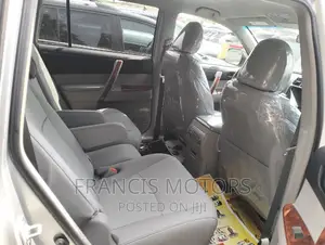 Toyota Highlander 2012 Silver