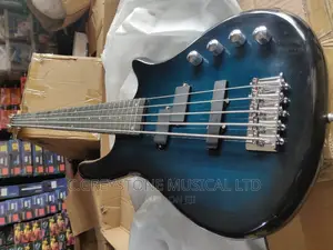 Bass Guitar 5strings KMV
