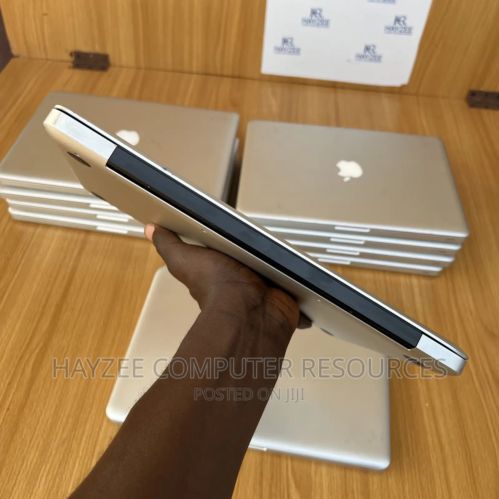 Laptop Apple MacBook 2012 8GB Intel Core I5 HDD 500GB