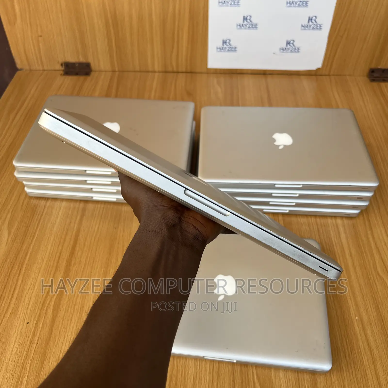 Laptop Apple MacBook 2012 8GB Intel Core I5 HDD 500GB