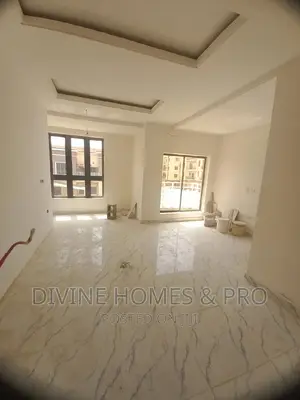 4bdrm Duplex in Life Camp for rent