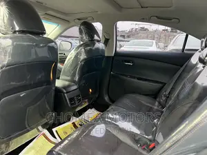Lexus ES 2012 Silver