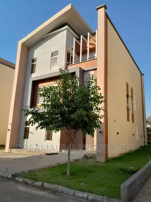 5bdrm Duplex in An Estate, Dawaki for sale