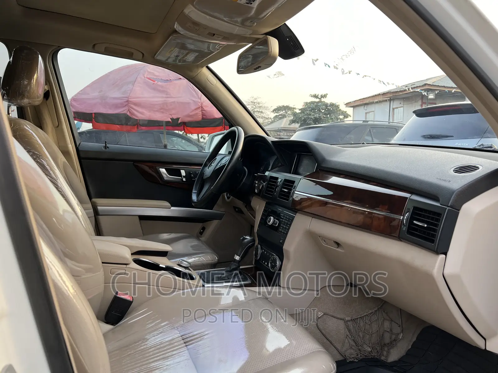 Mercedes-Benz GLK-Class 2012 Off white