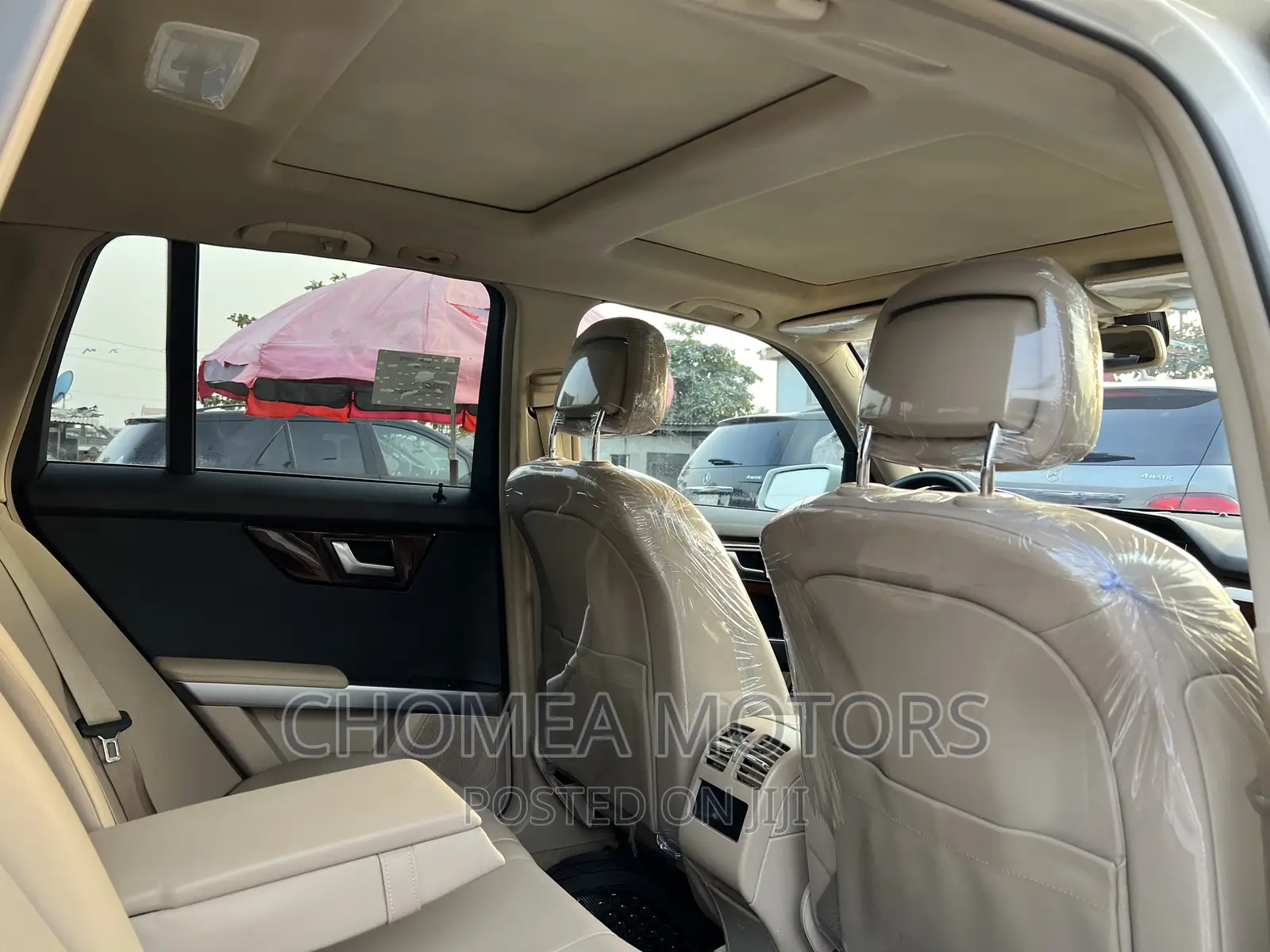 Mercedes-Benz GLK-Class 2012 Off white