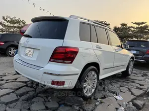Mercedes-Benz GLK-Class 2012 Off white