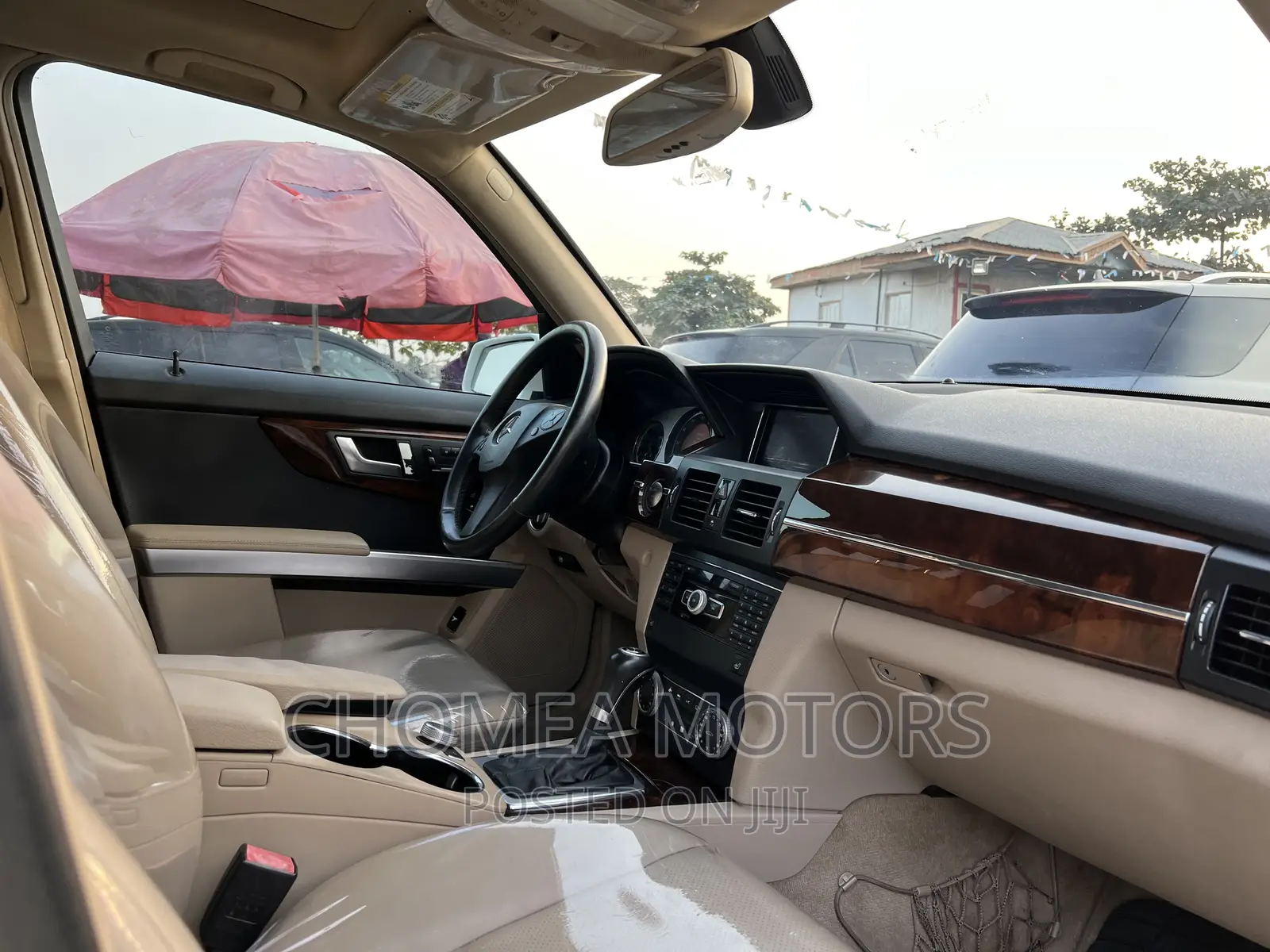 Mercedes-Benz GLK-Class 2012 Off white