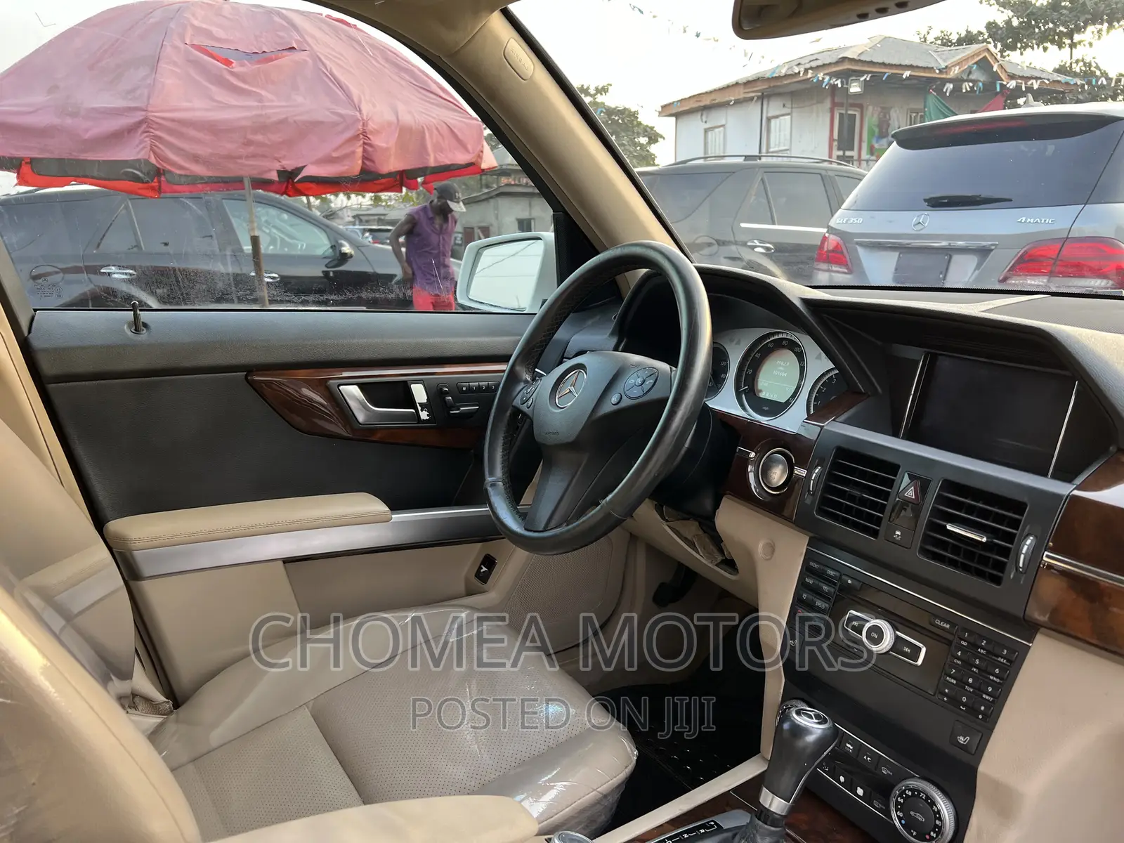 Mercedes-Benz GLK-Class 2012 Off white