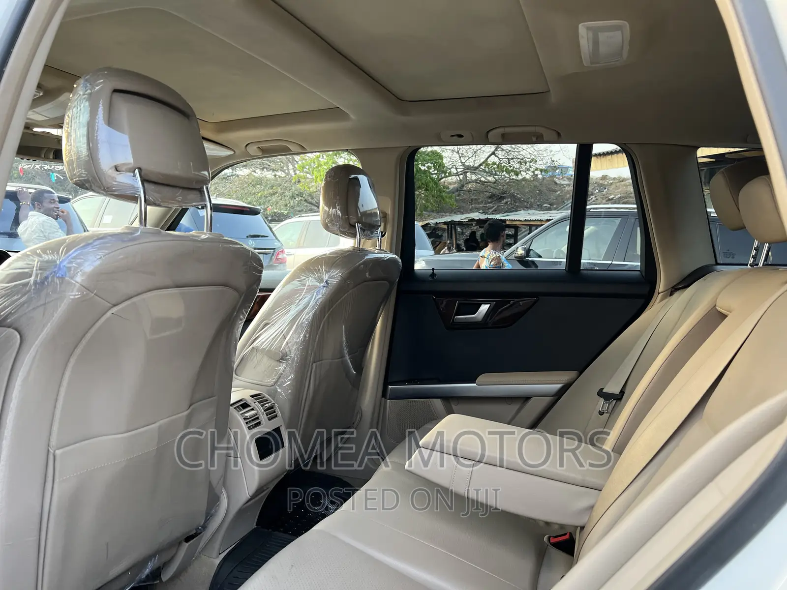 Mercedes-Benz GLK-Class 2012 Off white