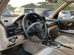 Mercedes-Benz GLK-Class 2012 Off white