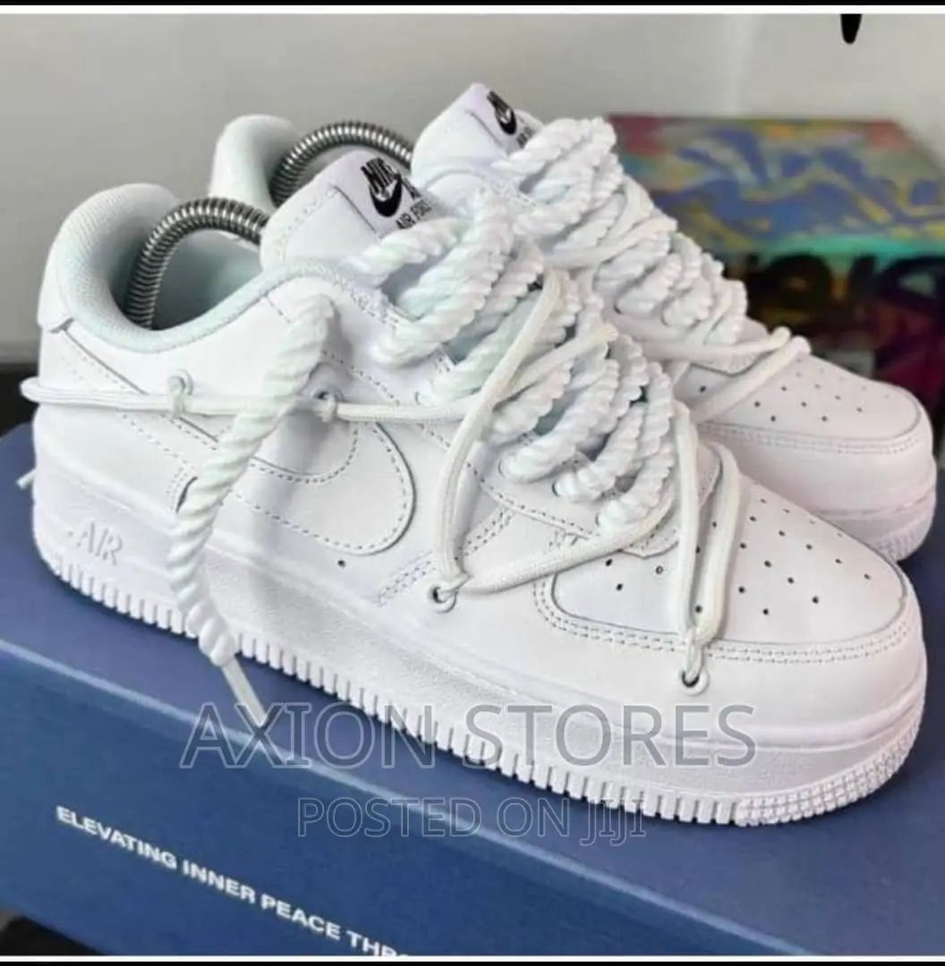 High Quality Nike Air Force 1 Sneakers