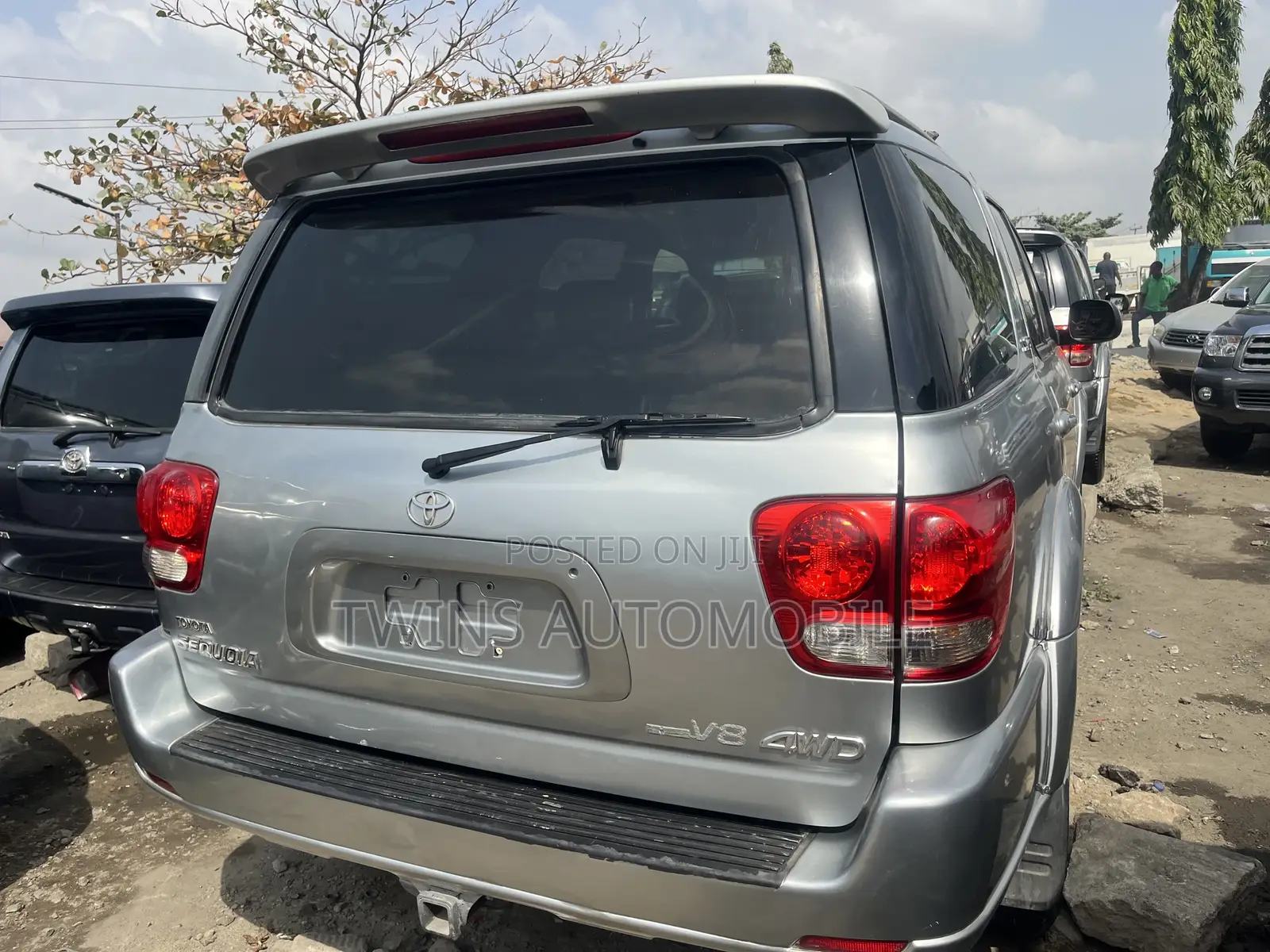 Toyota Sequoia 2007 Silver