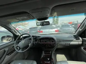 Toyota Sequoia 2007 Silver