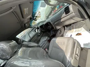 Toyota Sequoia 2006 Silver