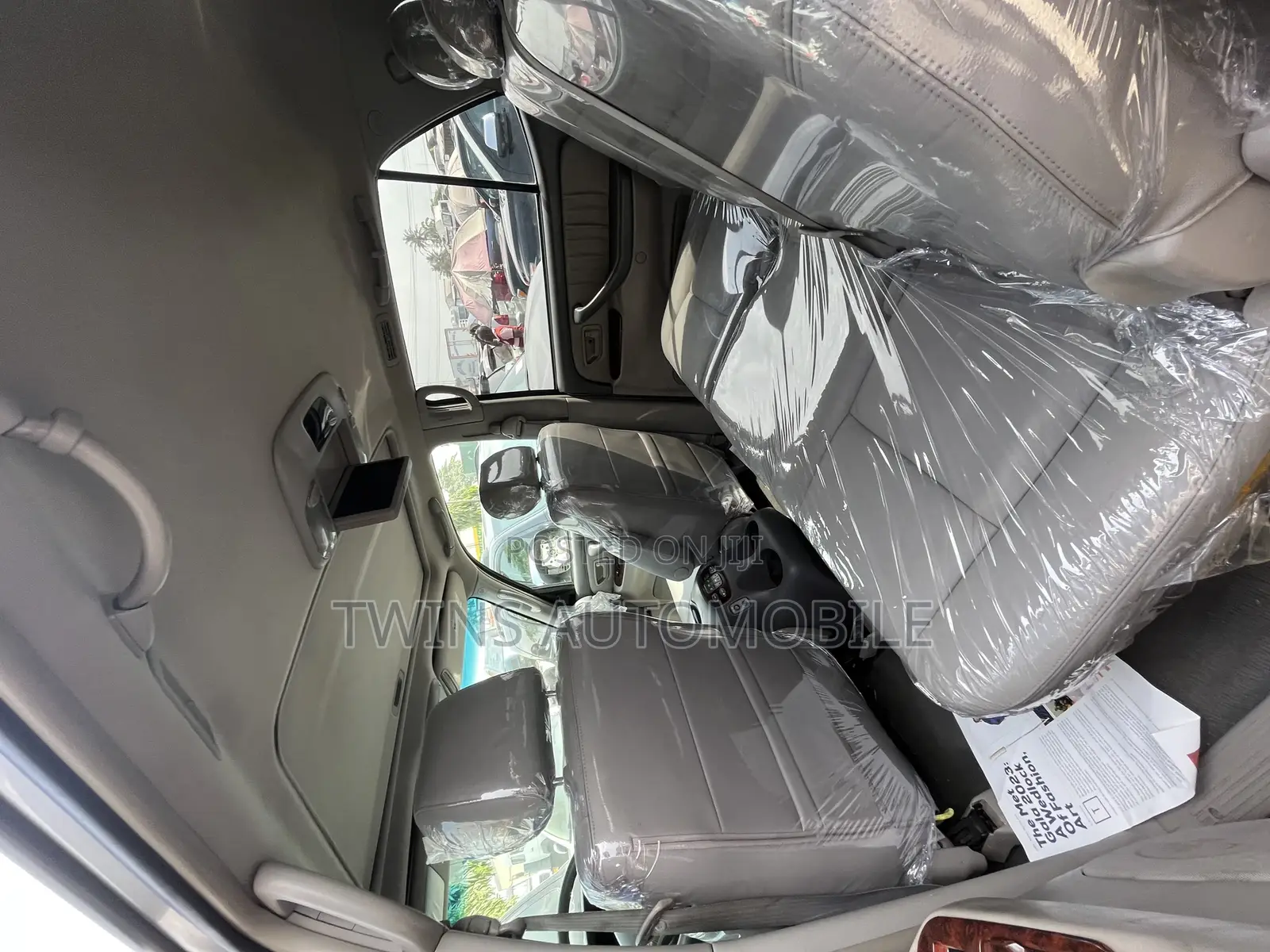 Toyota Sequoia 2006 Silver