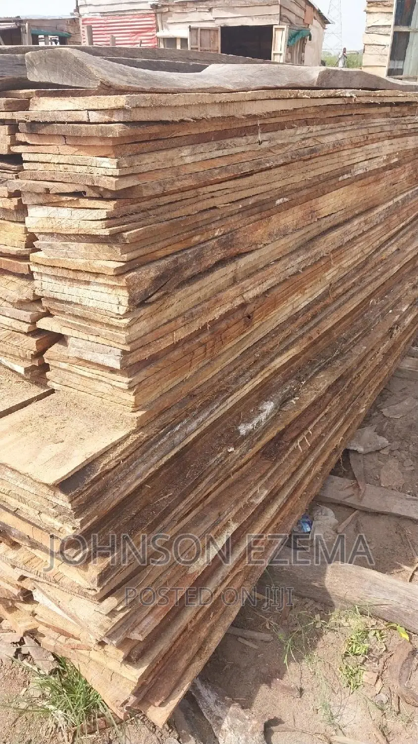 Quality Planks for Building Houses