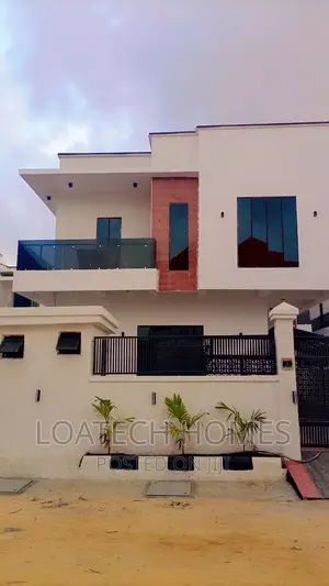 Photo - 5bdrm Duplex in Vgc Extension, for sale