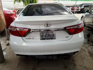Toyota Camry 2015 White