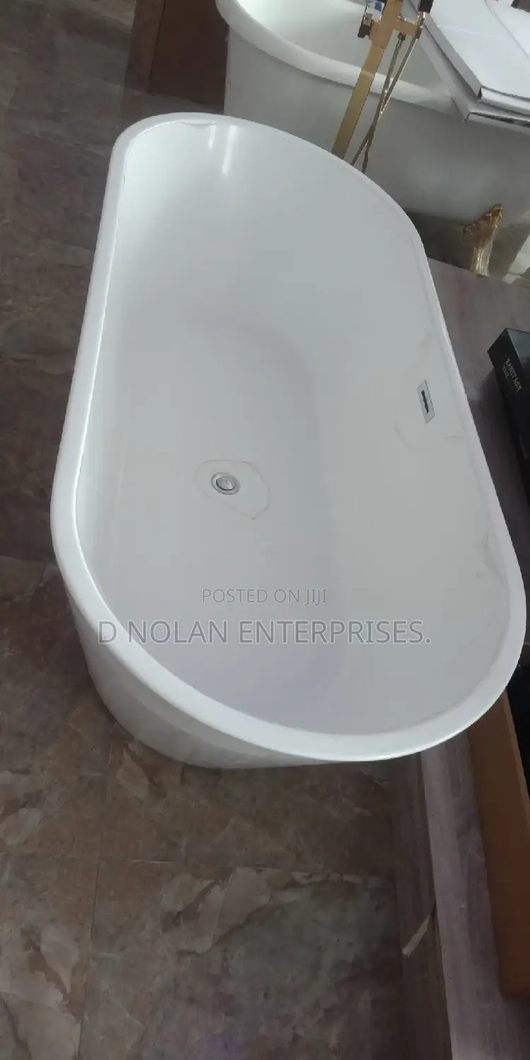 Stand Alone Bath